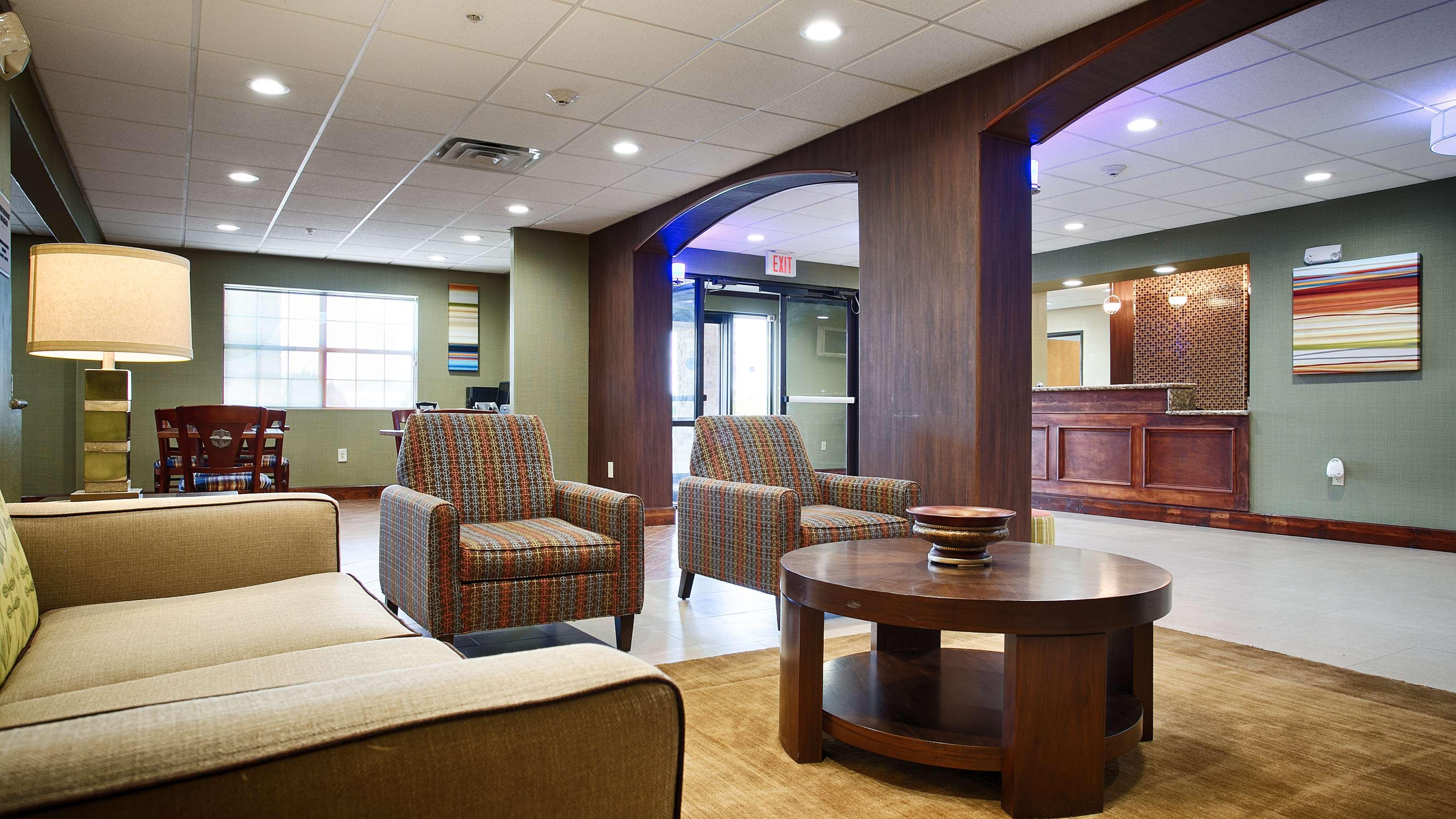 Best Western Temple Inn & Suites Екстер'єр фото