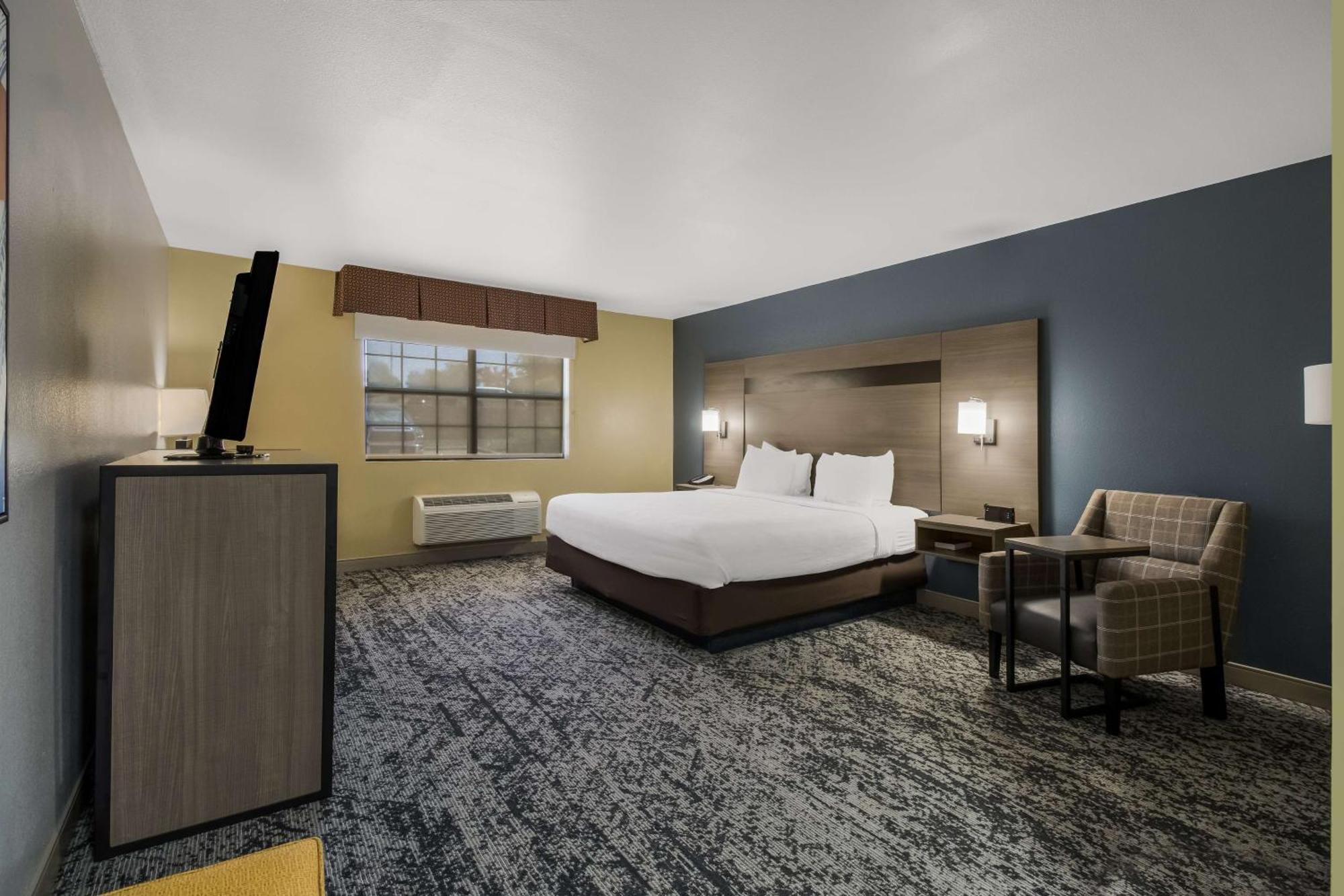 Best Western Temple Inn & Suites Екстер'єр фото